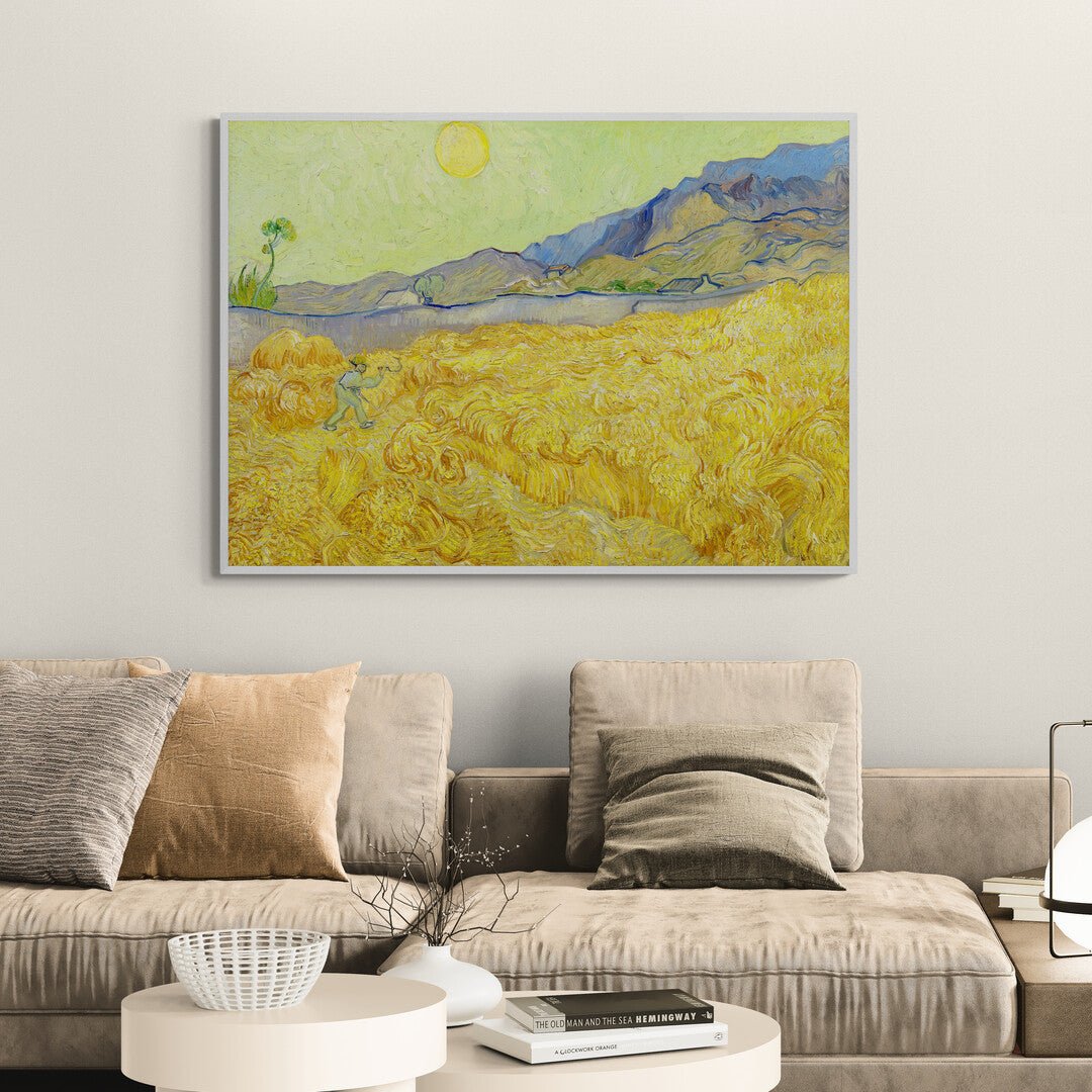 Campo di grano con mietitore