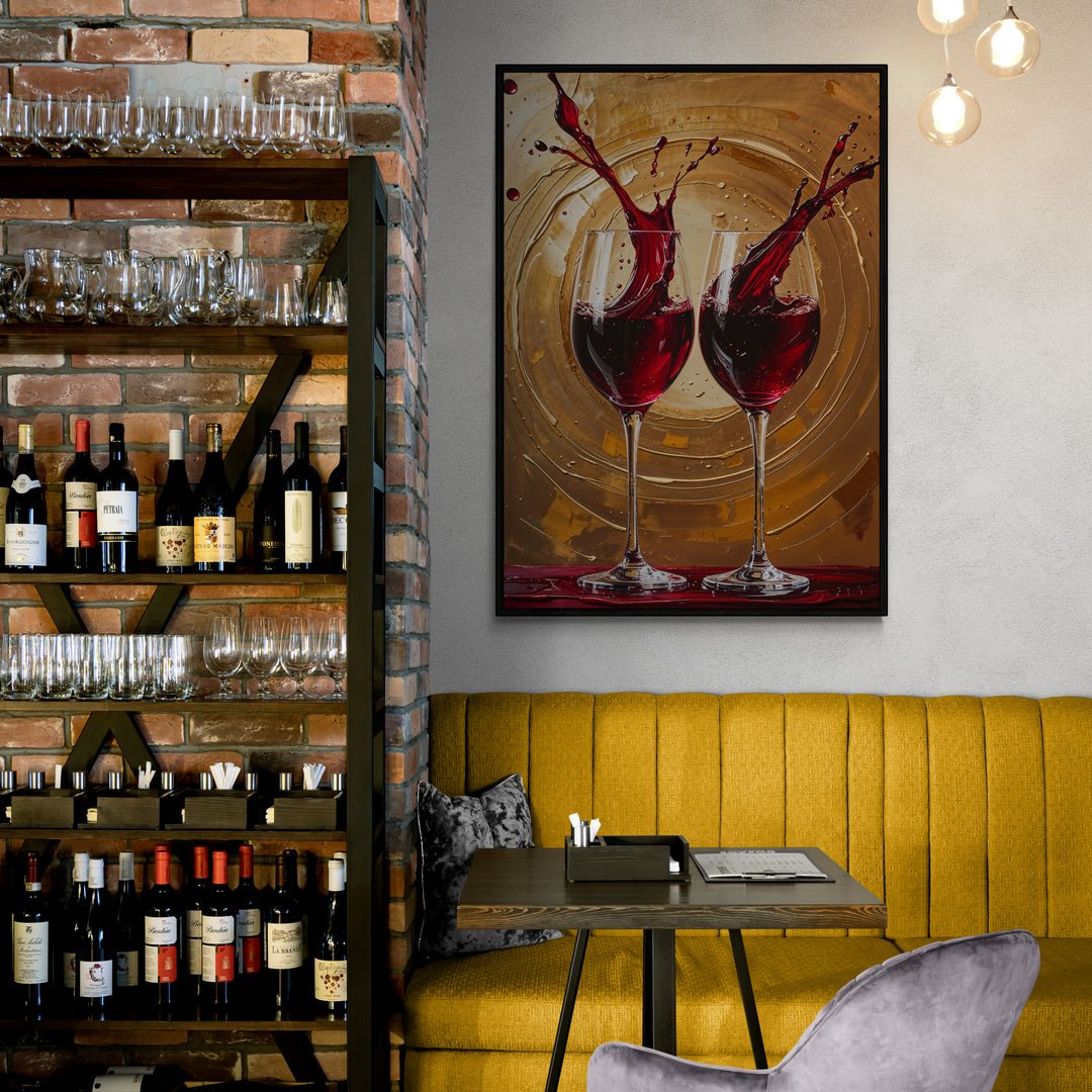 brindisi d’oro stampa su policotone due calici di vino rosso con splash su fondo dorato