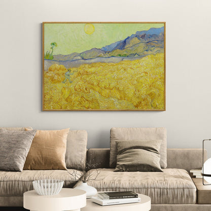 Campo di grano con mietitore