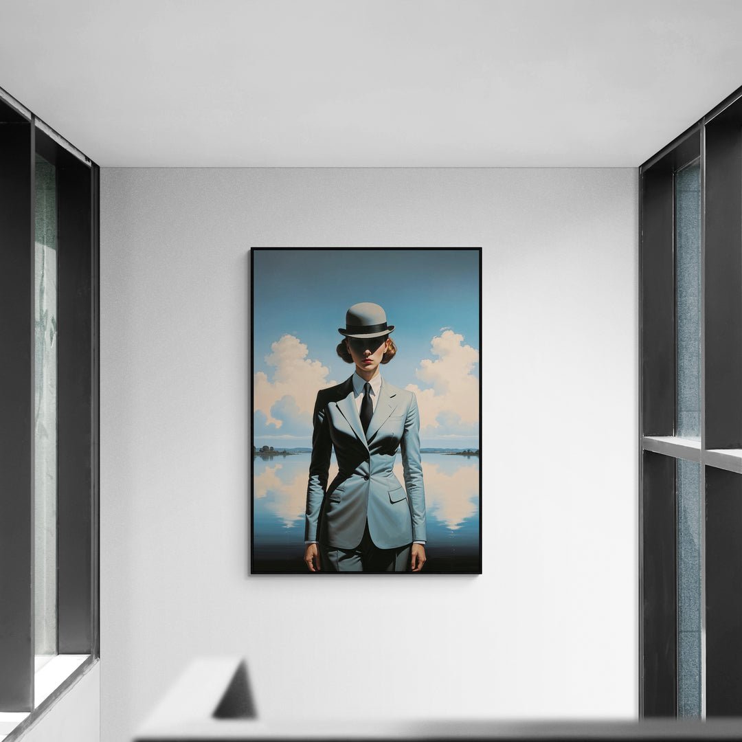 opera decorativa ritratto con cappello bombetta riflesso sull’acqua