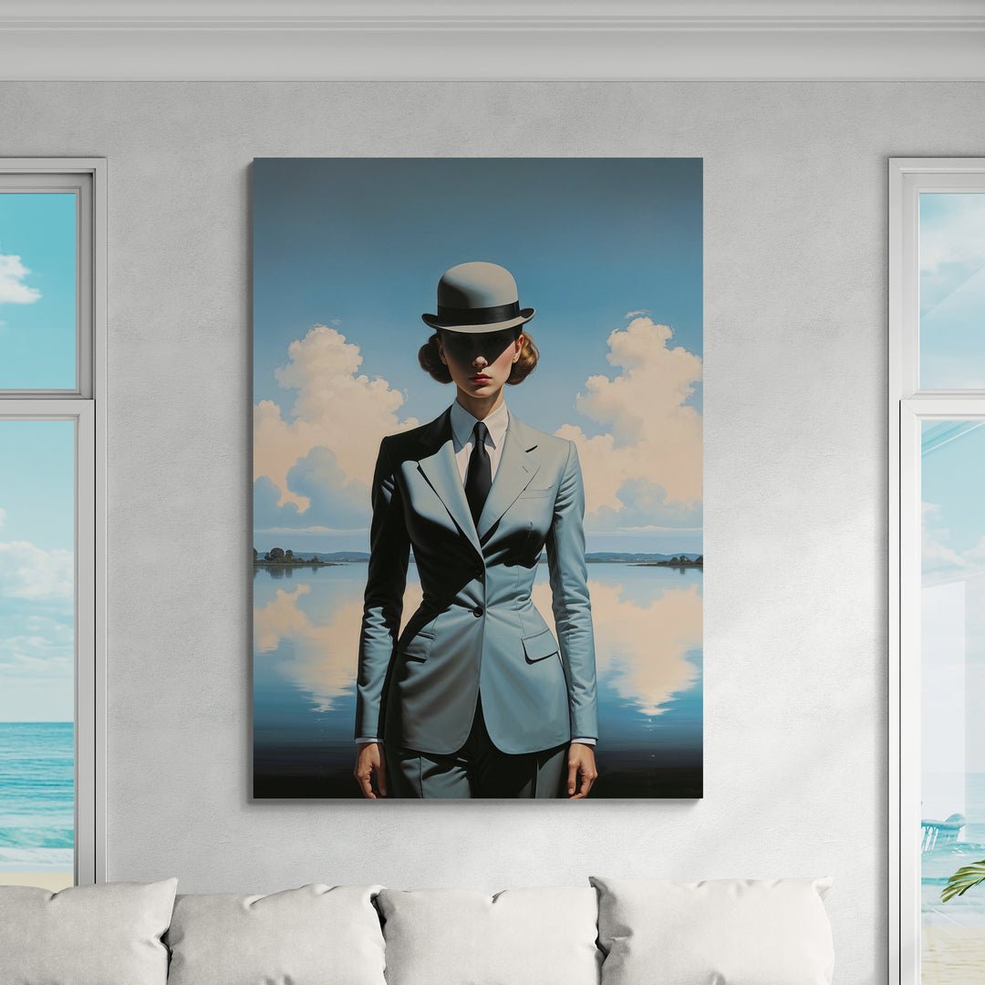 arte contemporanea donna con bombetta su sfondo lago specchiato – in vendita online