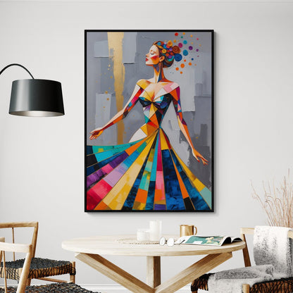 Quadro astratto femminile su sfondo grigio con abito multicolore