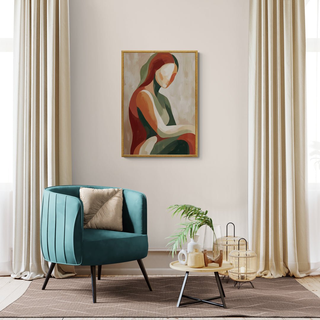 quadro contemporaneo minimal con donna seduta e sfondo neutro caldo